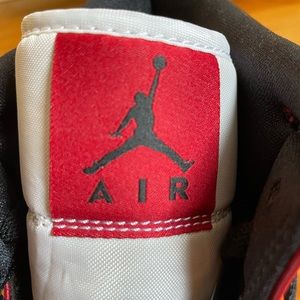 MENS SIZE 15 CHICAGO 1’S (Mid); WORN ONCE